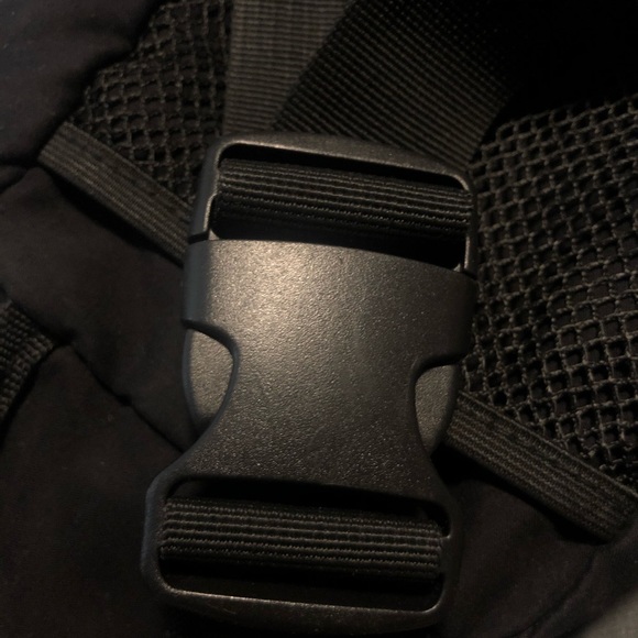 Black Reflective Official Fanny Pack from Zumiez - Picture 4 of 5